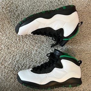 Air Jordan retro 10, size 11.5